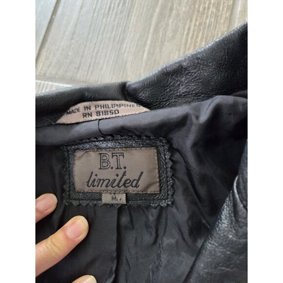 BT Limited Brown leather jacket With Stitches.Washed And Pressed. Size Medium - Picture 3 of 8